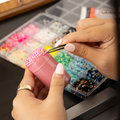 Bedazzling’s renaissance takes over as SU students embellish belongings