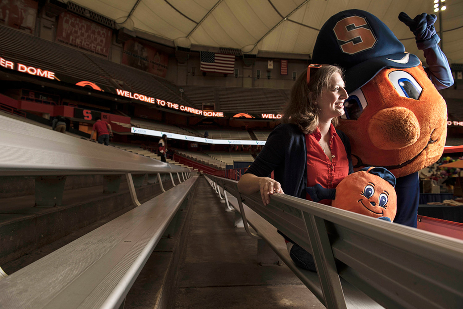 Julie Walas-Huynh: iSchool mentor marks decade of coaching Otto the Orange