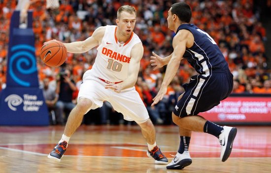 Cooney continues hot shooting, drains 5 3-pointers in win over Monmouth; Christmas gives Syracuse force in middle of zone, records 4 blocks 