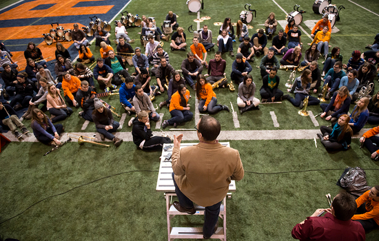 'Once in a lifetime': Syracuse University marching band travels from Carrier Dome to MetLife Stadium for its biggest crowd yet