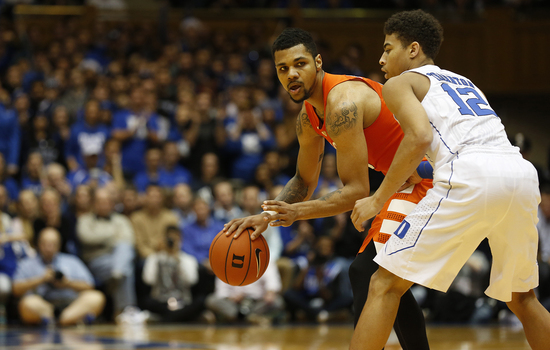 Michael Gbinije battles foul trouble and steers Syracuse during 2nd half in win