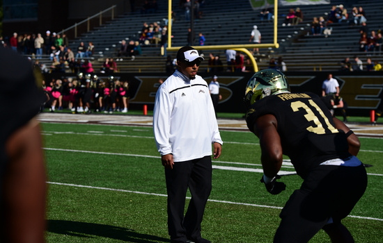 Syracuse football reportedly hires former Onondaga Central High School RB Mike Hart as running backs coach