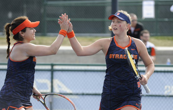 Valeria Salazar, Gabriela Knutson ride 6-game doubles winning streak into NCAA tournament