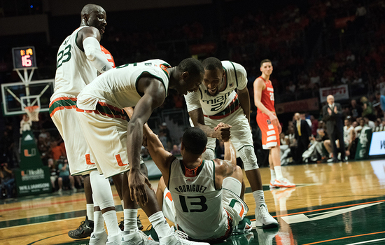 Beat writers pick Miami to beat Syracuse men's basketball