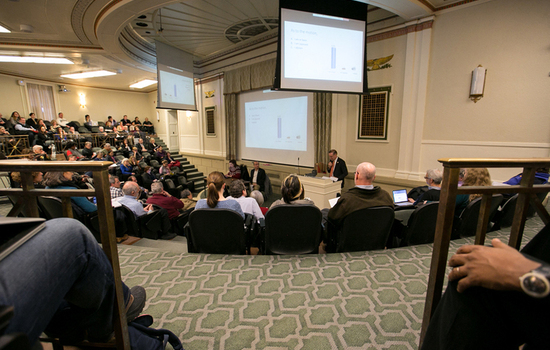 Committee reviewing faculty salary data expects to release report by October