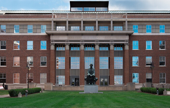 SU’s South Asia Center awarded $1.4 million grant