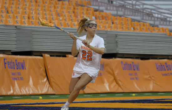 Key assists, passing, set up Emily Hawryschuk’s career-night in 21-6 win over Canisius