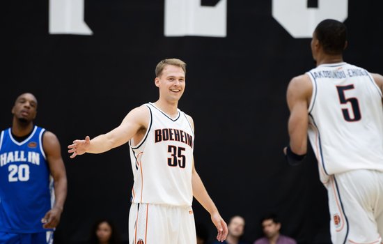 Buddy Boeheim erupts late in Syracuse homecoming to secure TBT series