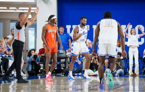 Boeheim’s Army eliminated from TBT with crushing loss to La Familia
