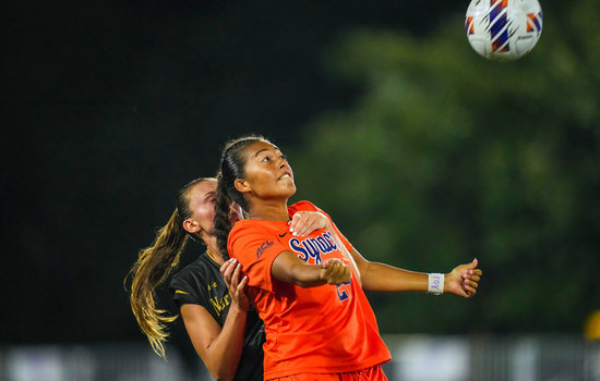Syracuse women’s soccer remains unbeaten with 1-0 victory at Northwestern