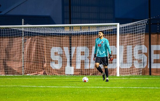 Syracuse GK Juan Martinez-Bastidas keeps clean sheet in debut win over Iona