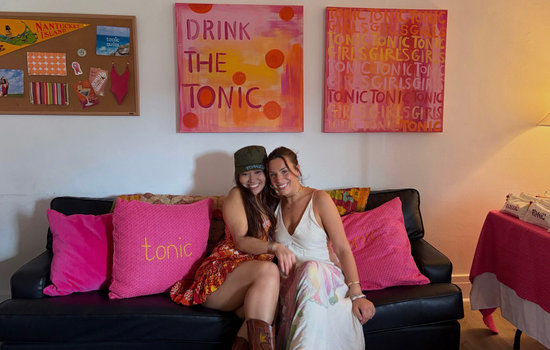2 SU alums, best friends' hand-drawn designs became clothing brand Tonic Girl