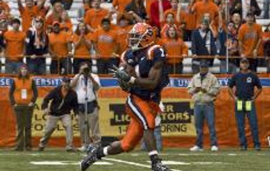 Brown shares wealth, picks apart SU 'D'