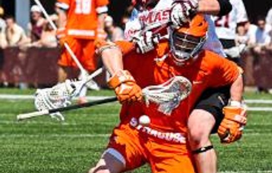 MASTERFUL PREFORMANCE: Strong defensive effort leads SU over UMass for 4th-straight win