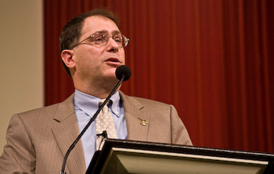 Spina discusses grants, economic plans for SU