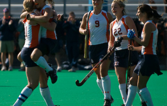 FH : No. 3 SU uses counterattack in pair of wins