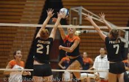 VB : Manley court friendly to Syracuse as it begins 8-game homestand