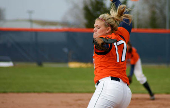 SOFTBALL :  Syracuse's offense awakens, crushes Bearcats in sweep