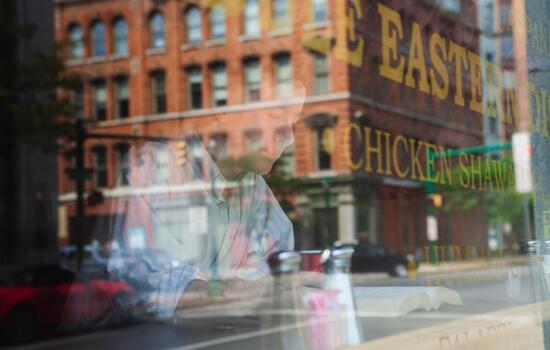 Spice Rack :  Diner deluxe: Red Rose Diner offers cozy ambience, eclectic menu