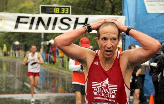 Fast-paced race draws big crowd