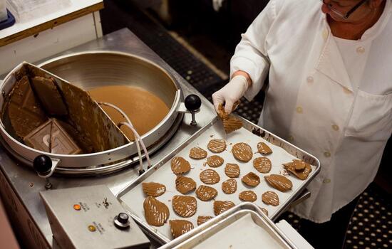 Spice Rack : Sweet tooth: Gourmet chocolate shop whisks homemade tasty treats