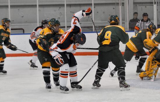IHOC : Carrie-Mattimoe emerges as goal scorer for Syracuse early in season