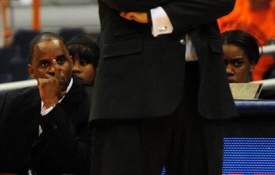WBB : Recovery: Syracuse looks to bounce back against Cincinnati after 41-point loss to UConn