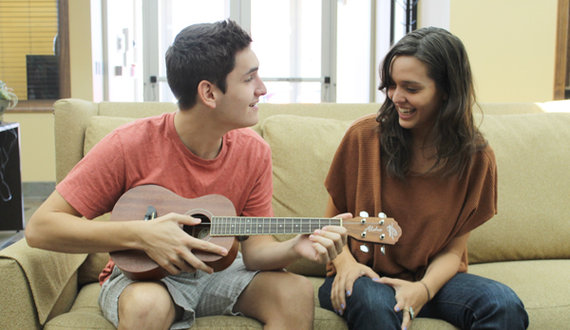 Changing their tune: SU community shares “American Idol” stories