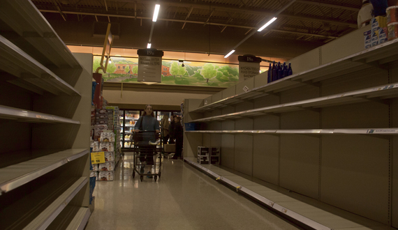Students living off-campus, Syracuse residents prepare for storm