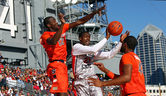 Trio of big men bring defensive presence to Syracuse’s 2-3 zone early in season
