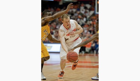 Carter-Williams struggles, Cooney steps up to finish with 12 points in win over Alcorn State