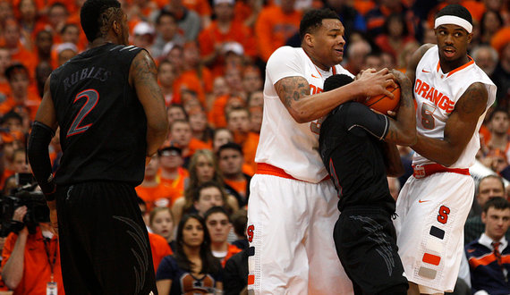 Syracuse center Coleman to undergo knee surgery, miss 4 weeks