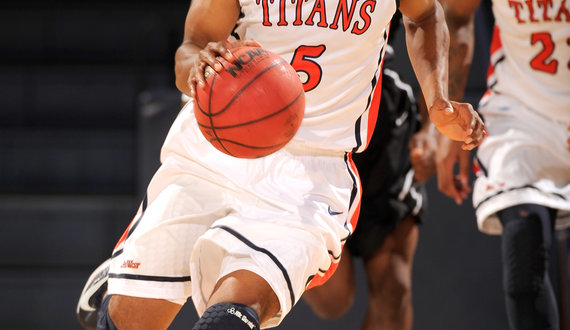 Pair of transfers provides scoring punch for California State Fullerton
