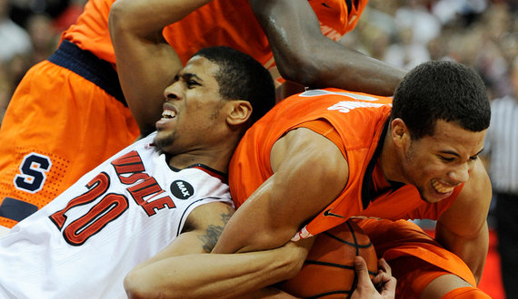 WINGS CLIPPED: No. 6 Syracuse beats No. 1 Louisville 70-68 on road behind Carter-Williams’ clutch 2nd-half play