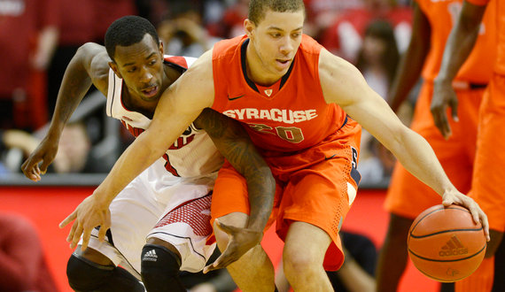 Triche holds off Louisville early, earns praise from Pitino in upset of No. 1 Louisville
