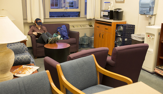 Behind the curve: As enrollment increases, the honors program looks to expand opportunities for students