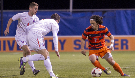 Syracuse defense holds on to upset No. 19 Clemson, keep postseason hopes alive