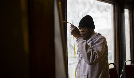 Vandals shatter windows at Phi Gamma Delta