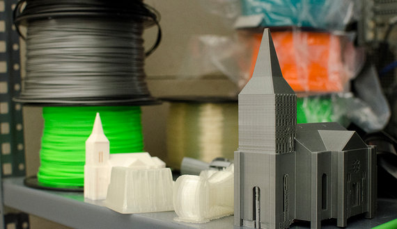 Alternate dimension: Architecture program expands learning opportunities with 3D printers