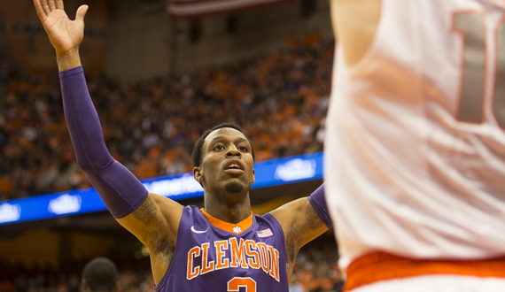 Gallery: No. 1 Syracuse defeats Clemson at Carrier Dome Sunday night