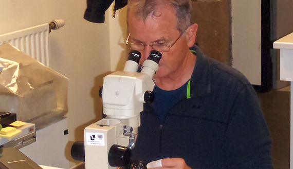 Shell shocked: Alumnus creates chemical-free solution to eradicate invasive mussels in lakes