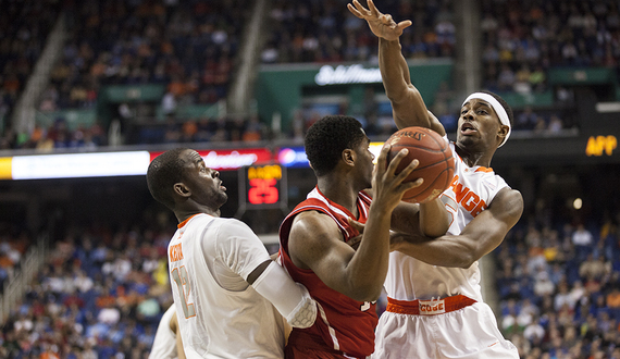 Western Michigan knows Syracuse’s 2-3 zone after matchups with EMU