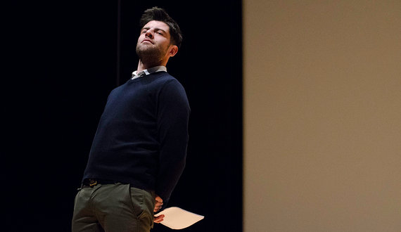 Schmidt happens: “New Girl” actor Max Greenfield cracks jokes, gives advice