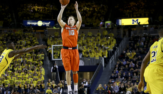 Cooney nails pair of 3s late to fuel SU comeback attempt in loss to Wolverines