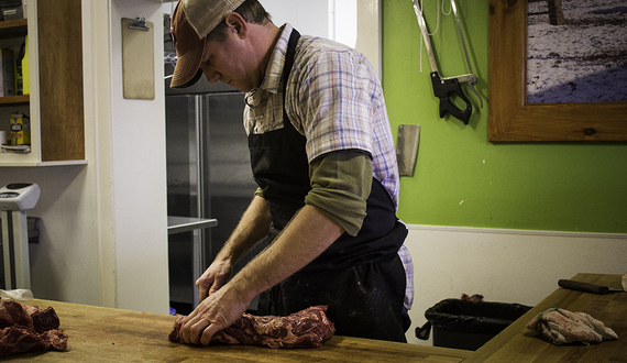 Graduate students develop business strategies for local market