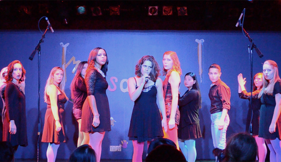 A cappella group Main Squeeze raises money for first album