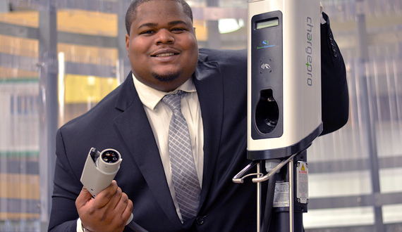 Meet Monday: Joshua Aviv