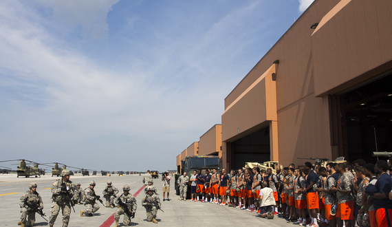 Fort Drum 2015: Syracuse players tour military aircraft station