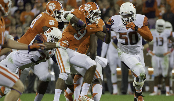 John Raymon stretches during drills and other day 3 notes