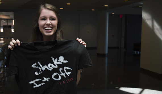 Taylor Swift superfan to see &#8216;1989&#8217; tour for fifth time